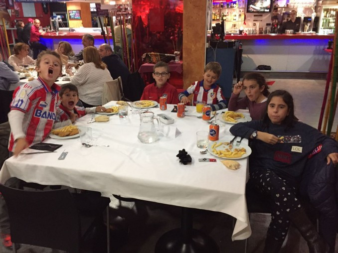 mesa9_comida